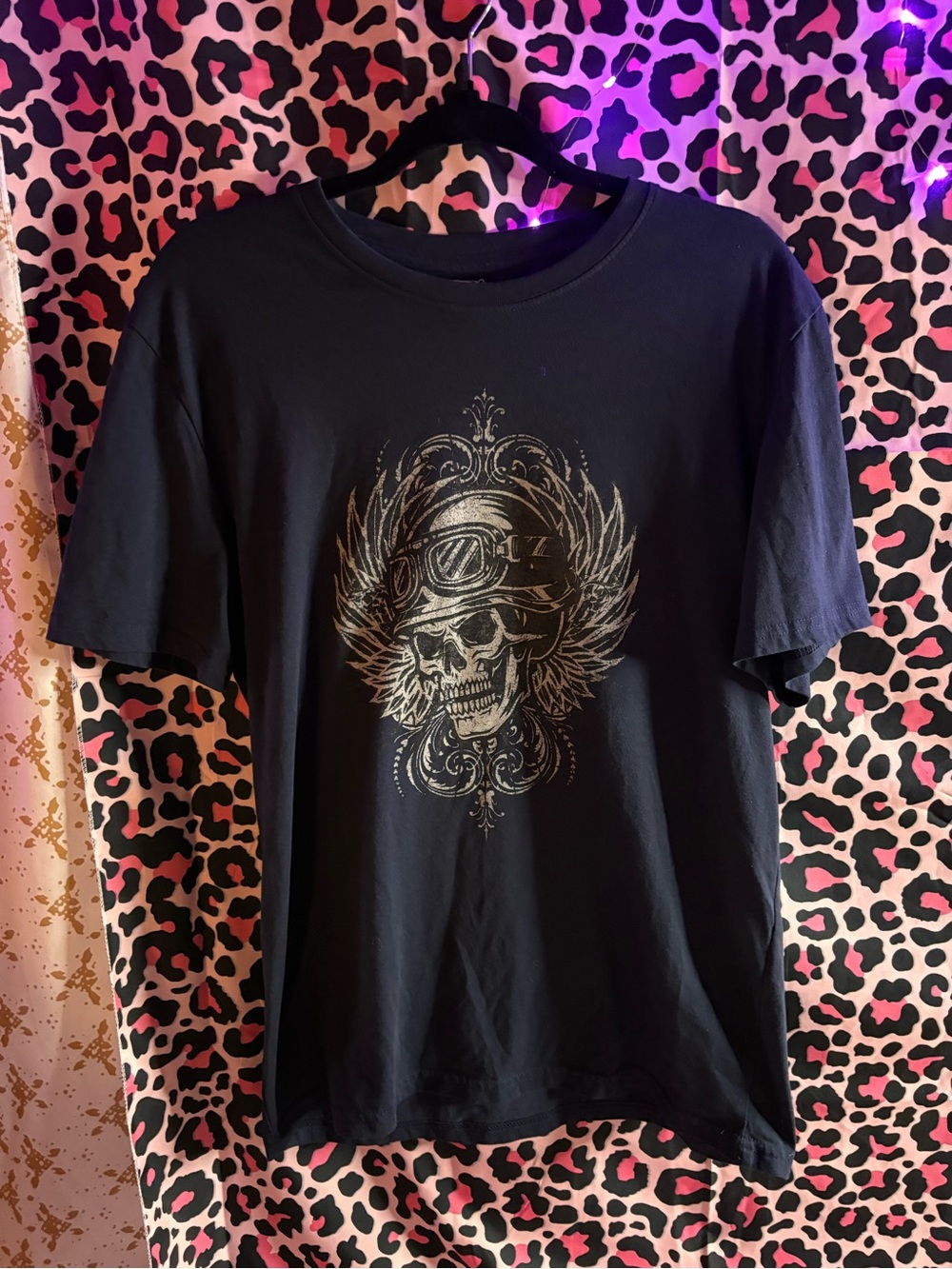 Y2K mens action apparel skull t-shirt